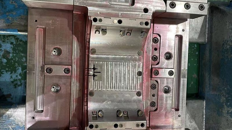 汽车拉伸模具工艺流程解析：从设计到生产的全解析