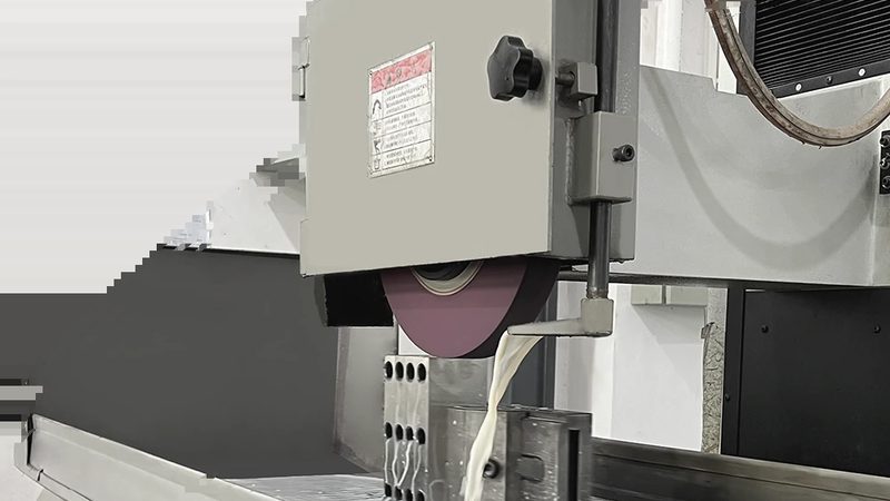 橡胶模具：揭秘十大品牌背后的技术奥秘