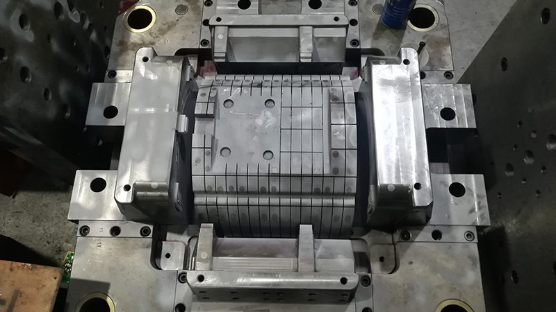 吹塑模具尺寸如何精准对照产品？关键点解析**